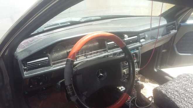 Mercedes 190 1991, 370,000 km - 2.0 л - Bakı