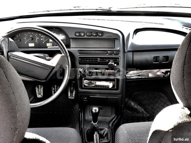 LADA (VAZ) 2115 2004, 64,000 km - 1.6 l - Balakən