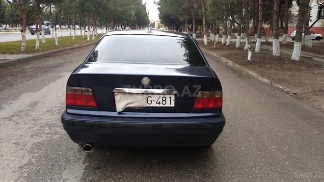 BMW 316 1993, 356,000 km - 1.6 l - Sumqayıt