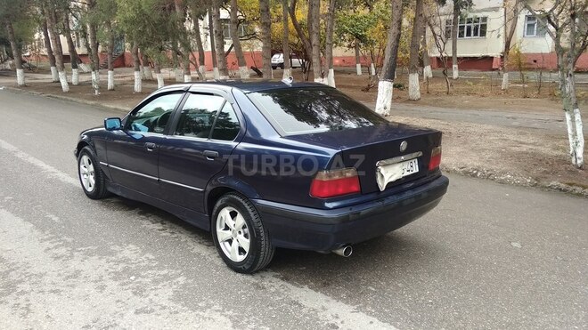 BMW 316 1993, 356,000 km - 1.6 l - Sumqayıt