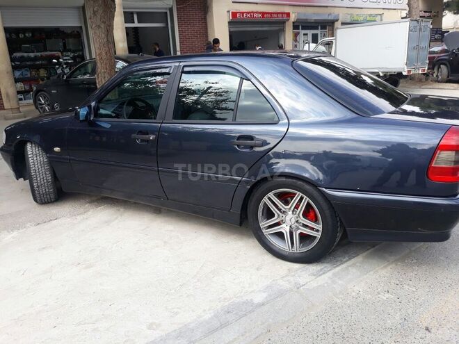 Mercedes C 200 1999, 245,780 km - 2.0 л - Bakı