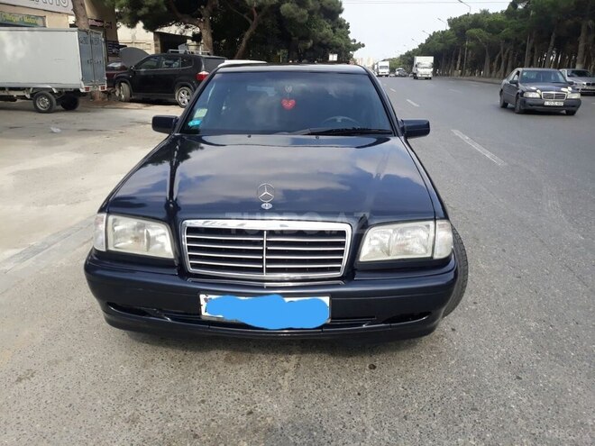 Mercedes C 200 1999, 245,780 km - 2.0 л - Bakı
