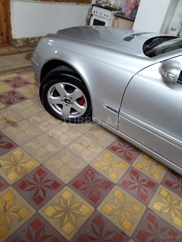 Mercedes E 240 2002, 270,000 km - 2.4 л - Gəncə
