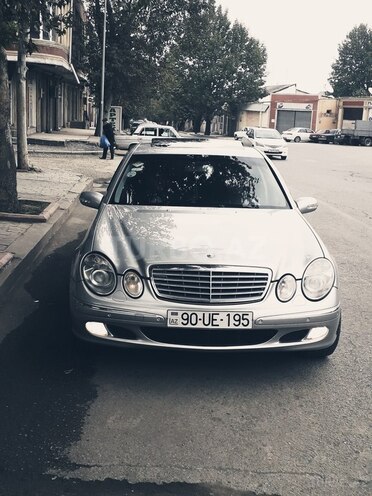 Mercedes E 240 2002, 270,000 km - 2.4 л - Gəncə