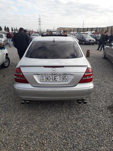 Mercedes E 240 2002, 270,000 km - 2.4 л - Gəncə
