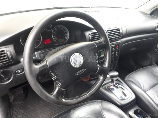 Volkswagen Passat 2003, 167,000 km - 1.8 l - Xaçmaz