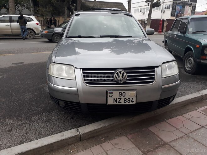 Volkswagen Passat 2003, 167,000 km - 1.8 l - Xaçmaz
