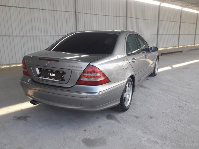 Mercedes C 180 2003, 203,000 km - 1.8 l - Bakı