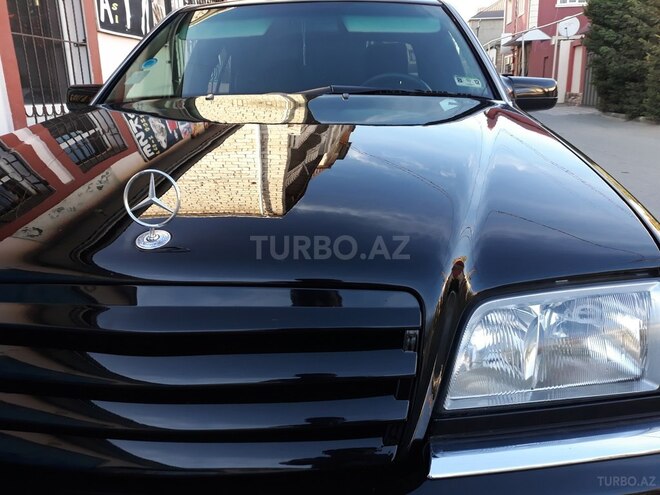 Mercedes C 230 1999, 176,000 km - 2.3 l - Bakı