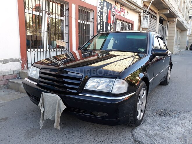 Mercedes C 230 1999, 176,000 km - 2.3 l - Bakı