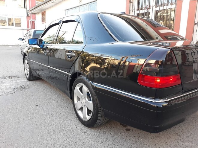 Mercedes C 230 1999, 176,000 km - 2.3 l - Bakı
