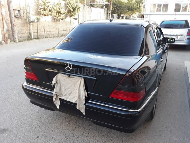 Mercedes C 230 1999, 176,000 km - 2.3 l - Bakı