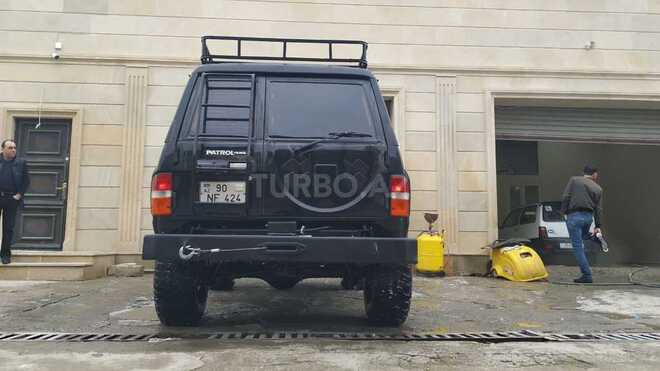 Nissan Patrol 1989, 189,721 km - 4.2 л - Sumqayıt
