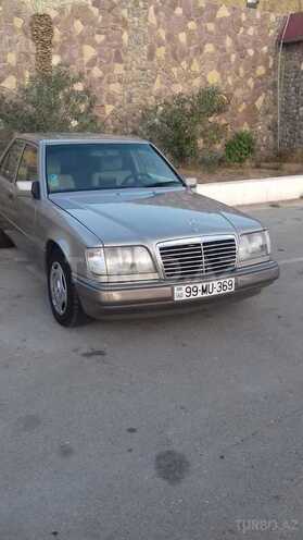 Mercedes E 230 1992, 150,000 km - 2.3 л - Bakı