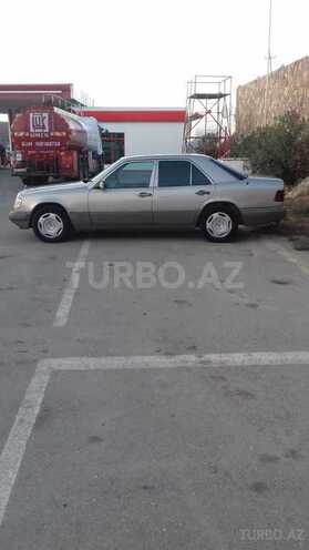 Mercedes E 230 1992, 150,000 km - 2.3 л - Bakı