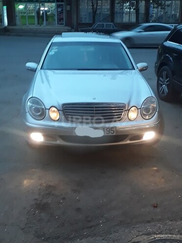 Mercedes E 240 2002, 260,000 km - 2.6 л - Gəncə