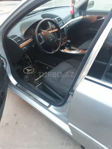 Mercedes E 240 2002, 260,000 km - 2.6 л - Gəncə