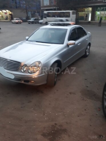 Mercedes E 240 2002, 260,000 km - 2.6 л - Gəncə