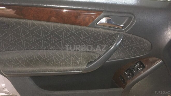 Mercedes C 240 2001, 143,408 km - 2.6 l - Şirvan