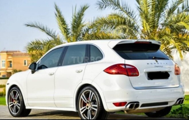Porsche Cayenne S 2011, 129,000 km - 4.8 л - Bakı