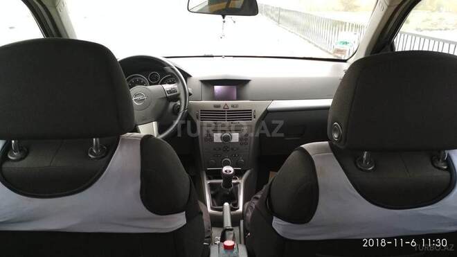Opel Astra 2005, 300,020 km - 1.4 l - Şəki
