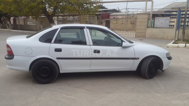 Opel Vectra 1998, 389,637 km - 1.6 l - Bakı