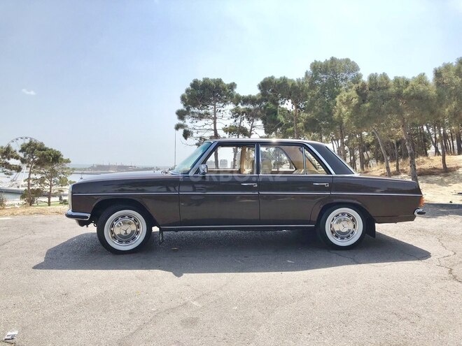 Mercedes 200 1975, 72,000 km - 2.0 l - Bakı
