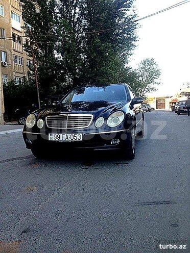 Mercedes E 220 2005, 168,000 km - 2.2 л - Bakı