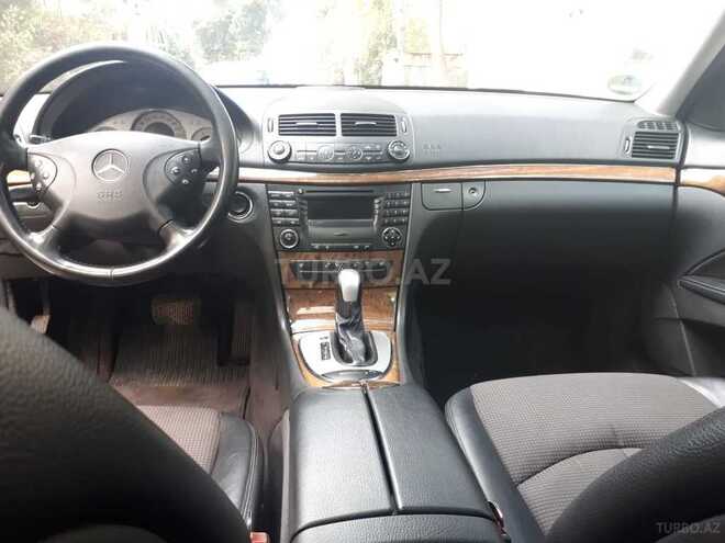 Mercedes E 220 2005, 168,000 km - 2.2 л - Bakı
