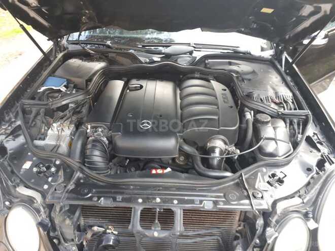 Mercedes E 220 2005, 168,000 km - 2.2 л - Bakı