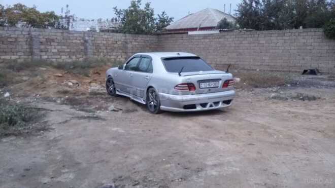 Mercedes E 300 1998, 235,960 km - 0.3 л - Bakı