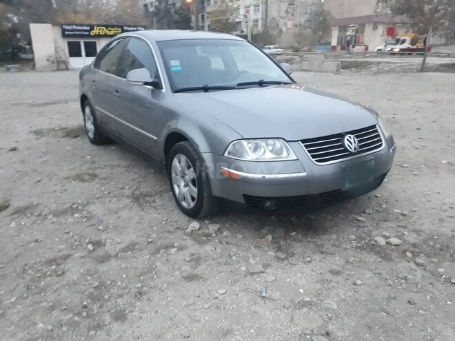 Volkswagen Passat 2004, 158,650 km - 1.8 l - Sumqayıt