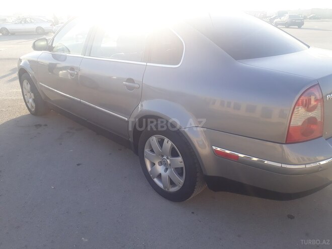 Volkswagen Passat 2004, 158,650 km - 1.8 l - Sumqayıt
