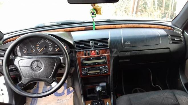 Mercedes C 240 1998, 119,929 km - 2.4 л - Goranboy