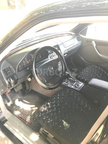 Mercedes C 180 1999, 301,000 km - 1.8 l - Yevlax