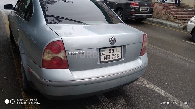 Volkswagen Passat 2003, 341,486 km - 1.8 l - Bakı