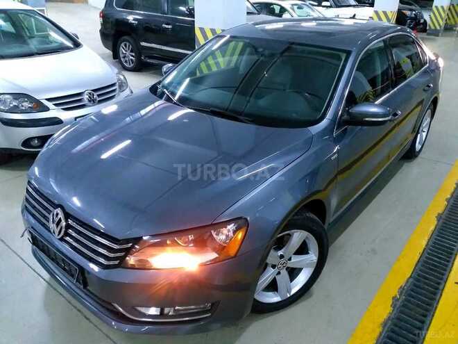 Volkswagen Passat 2013, 80,500 km - 1.8 l - Bakı