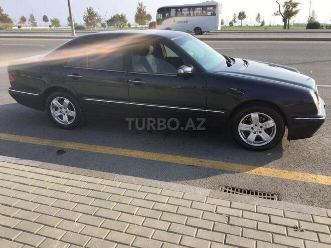 Mercedes E 240 2000, 257,000 km - 2.4 л - Bakı