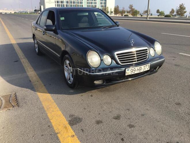 Mercedes E 240 2000, 257,000 km - 2.4 л - Bakı