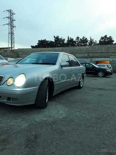 Mercedes E 270 2000, 400,000 km - 2.7 l - Bakı