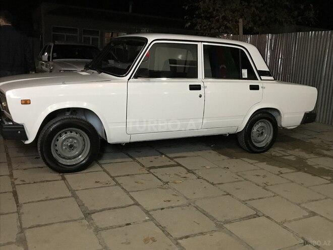 LADA (VAZ) 2107 2011, 122,000 km - 1.6 л - Saatlı