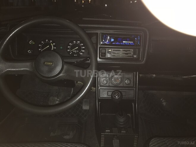 LADA (VAZ) 2107 2011, 122,000 km - 1.6 л - Saatlı