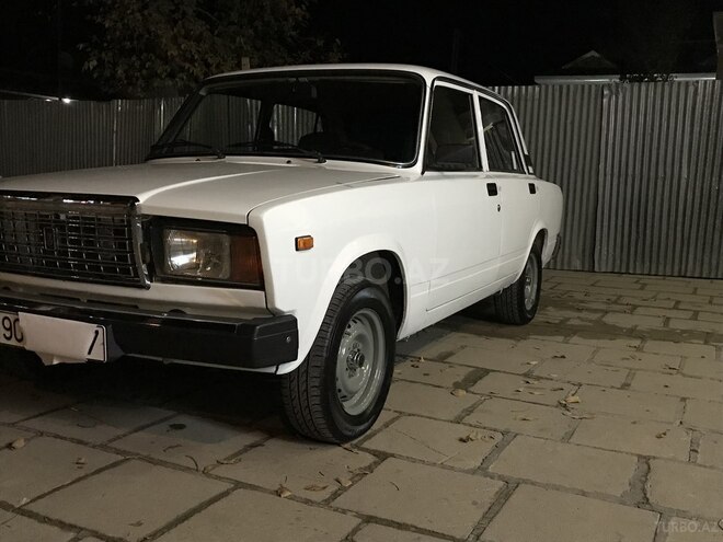 LADA (VAZ) 2107 2011, 122,000 km - 1.6 л - Saatlı