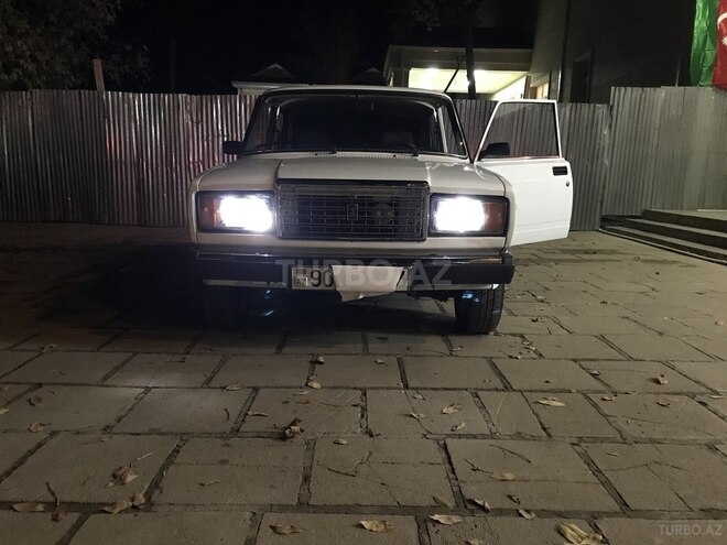 LADA (VAZ) 2107 2011, 122,000 km - 1.6 л - Saatlı