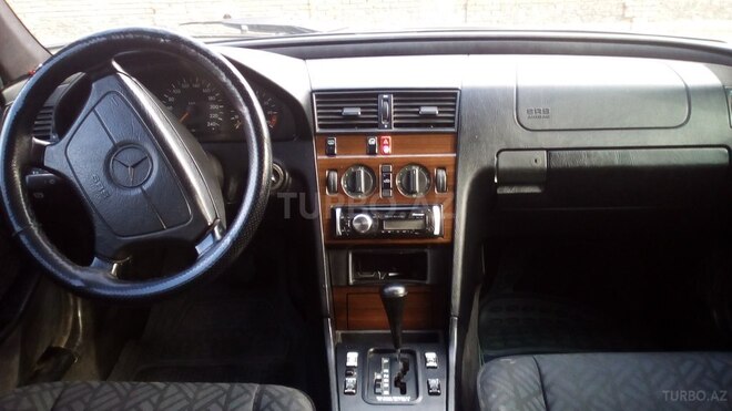 Mercedes C 180 1993, 250,000 km - 1.8 l - Gəncə