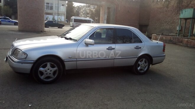 Mercedes C 180 1993, 250,000 km - 1.8 l - Gəncə