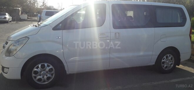 Hyundai H-1 2014, 155,000 km - 2.5 l - Bakı
