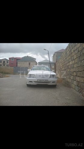 Mercedes C 200 1997, 302,000 km - 2.0 л - Bakı