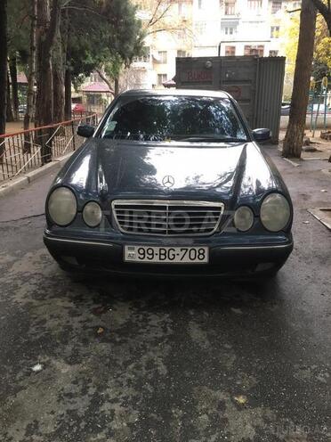 Mercedes E 270 2001, 340,000 km - 2.7 л - Bakı
