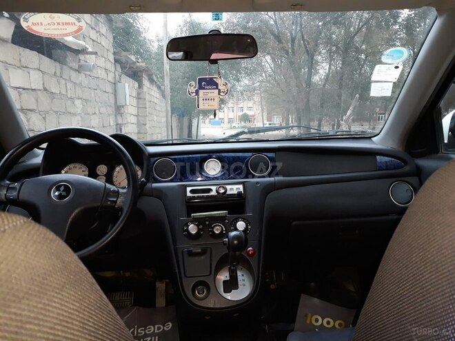 Mitsubishi Airtrek 2002, 217,000 km - 2.4 l - Bakı